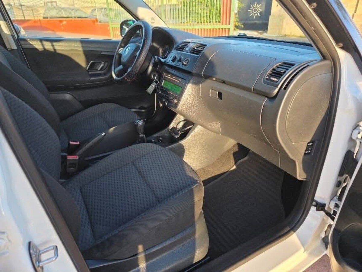 Skoda Fabia 1.6 TDI CR 90CV 5p. Ambition (8)