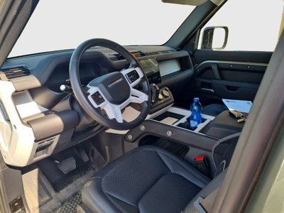 Land Rover Defender 110 3.0D I6 200 CV AWD Auto S (14)