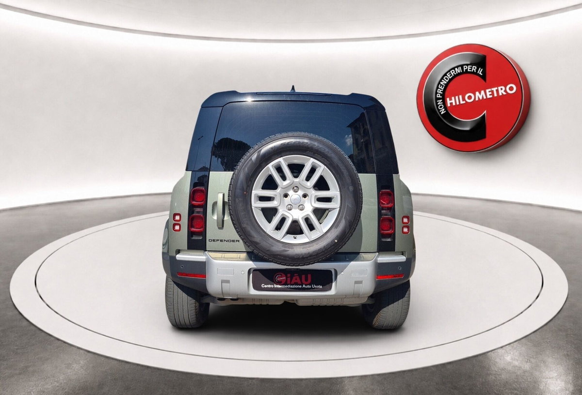 Land Rover Defender 110 3.0D I6 200 CV AWD Auto S (8)