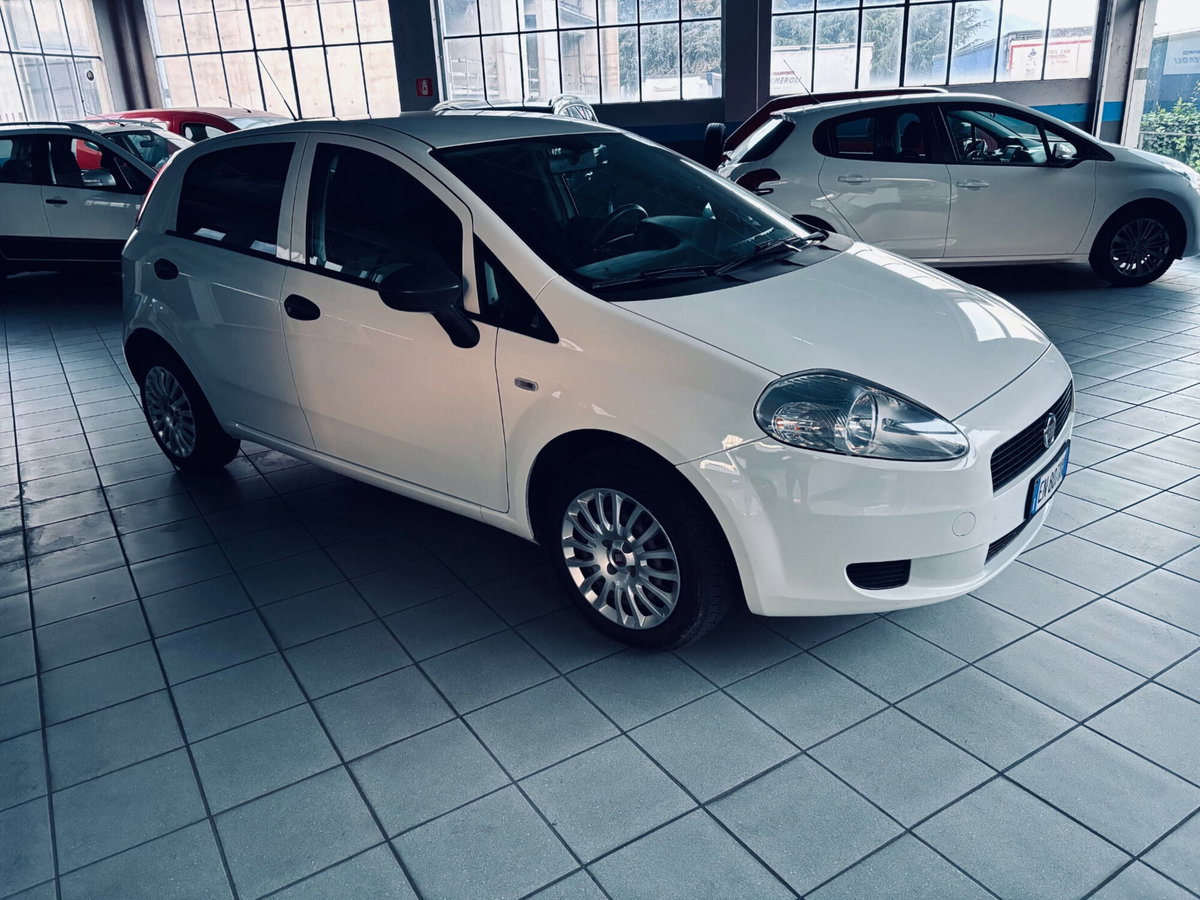 Fiat Grande Punto 1.2 5 porte S&S Actual (2)