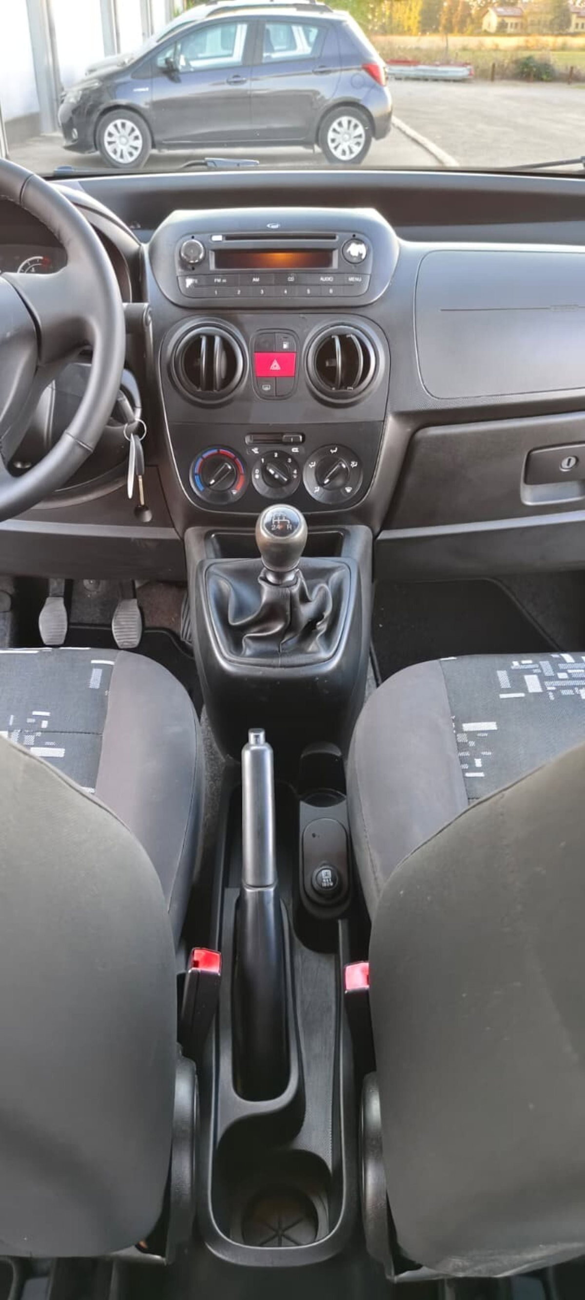 Fiat Qubo 1.4 8V 77 CV Dynamic Natural Power (8)