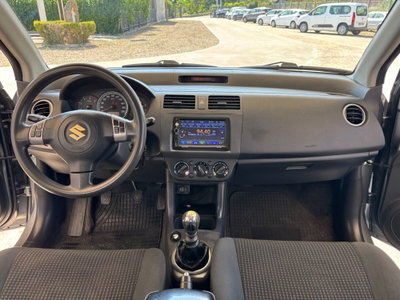 Suzuki Swift 1.3 DDiS 5p. GL (14)