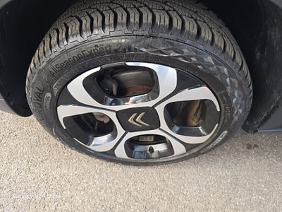 Citroen C3 Aircross BlueHDi 100 S&S Feel (19)