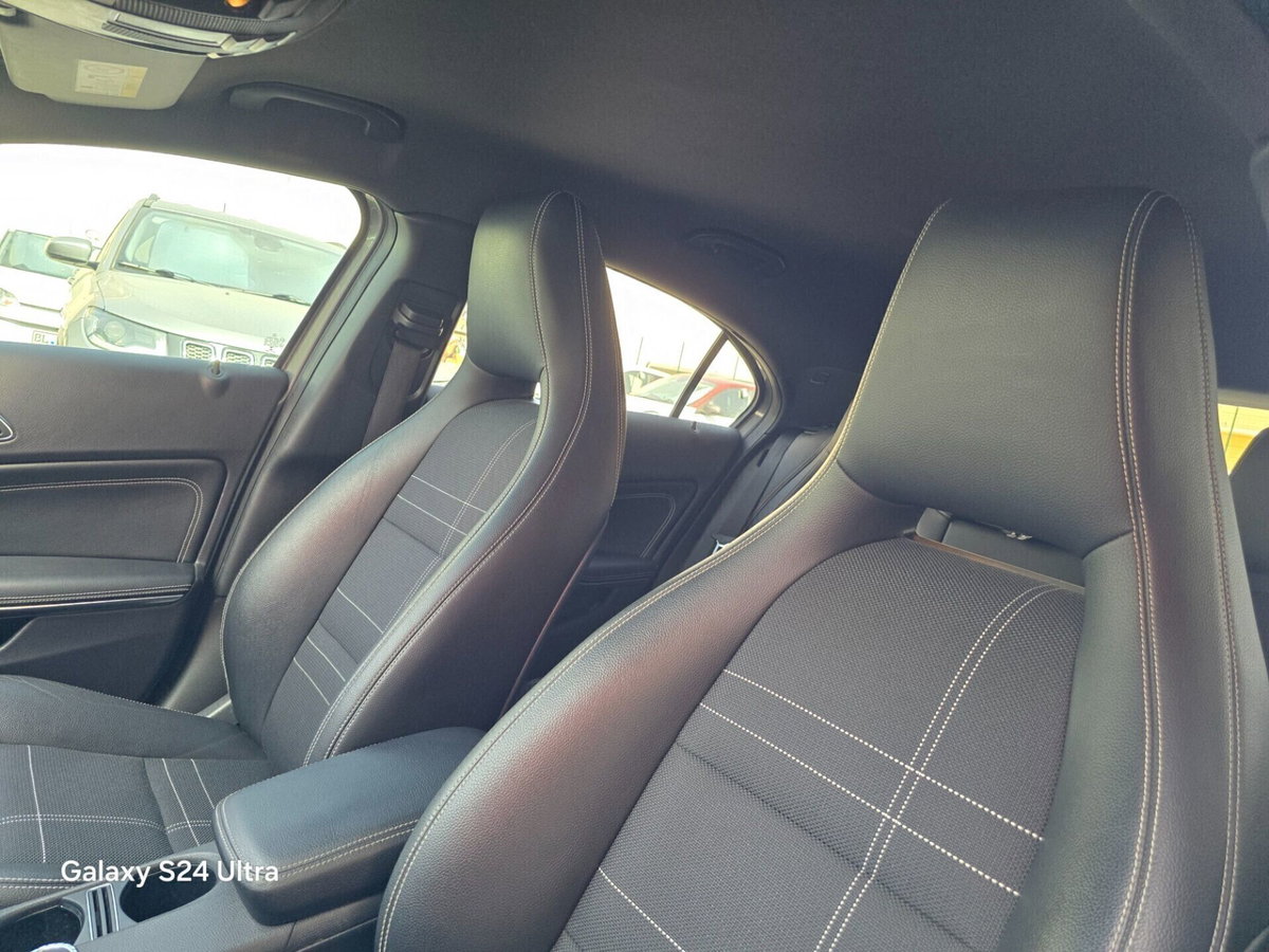 Mercedes-Benz Classe A 180 CDI Sport (17)