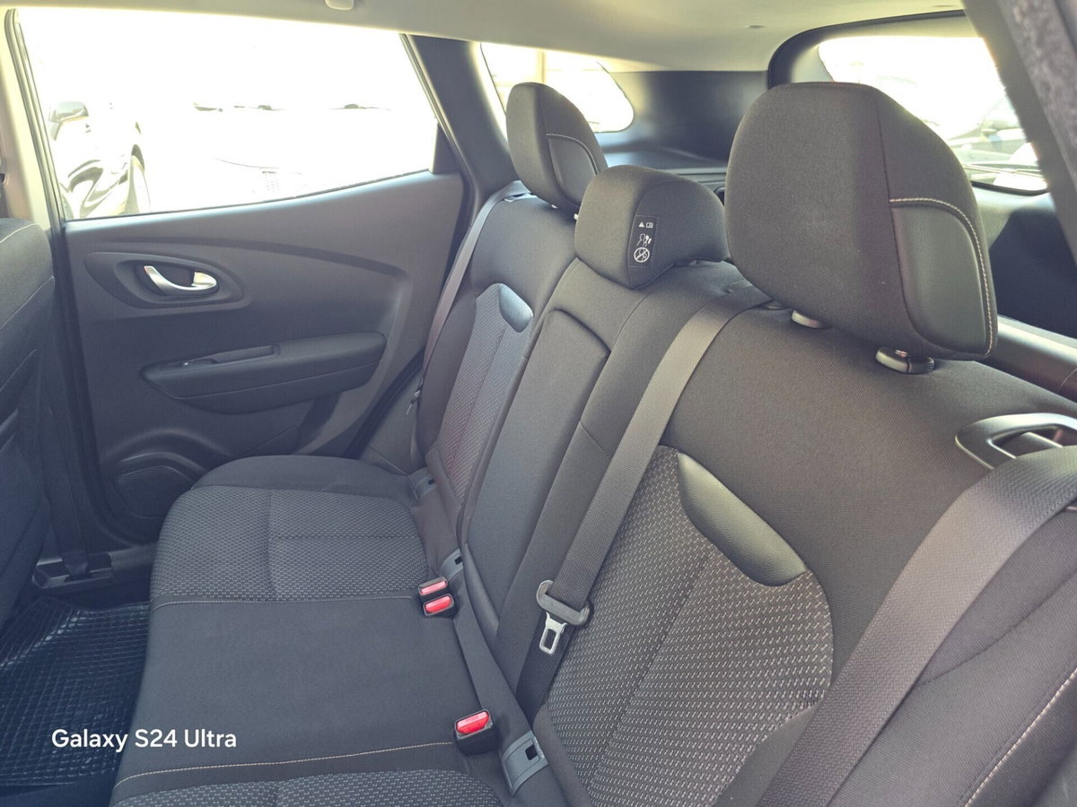 Renault Kadjar dCi 8V 115CV EDC Equilibre (9)