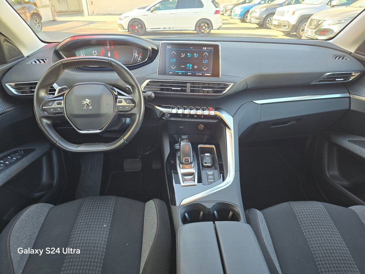 Peugeot 3008 BlueHDi 130 S&S Allure (9)
