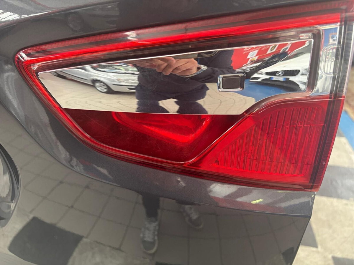 Ford EcoSport 1.5 110 CV (19)