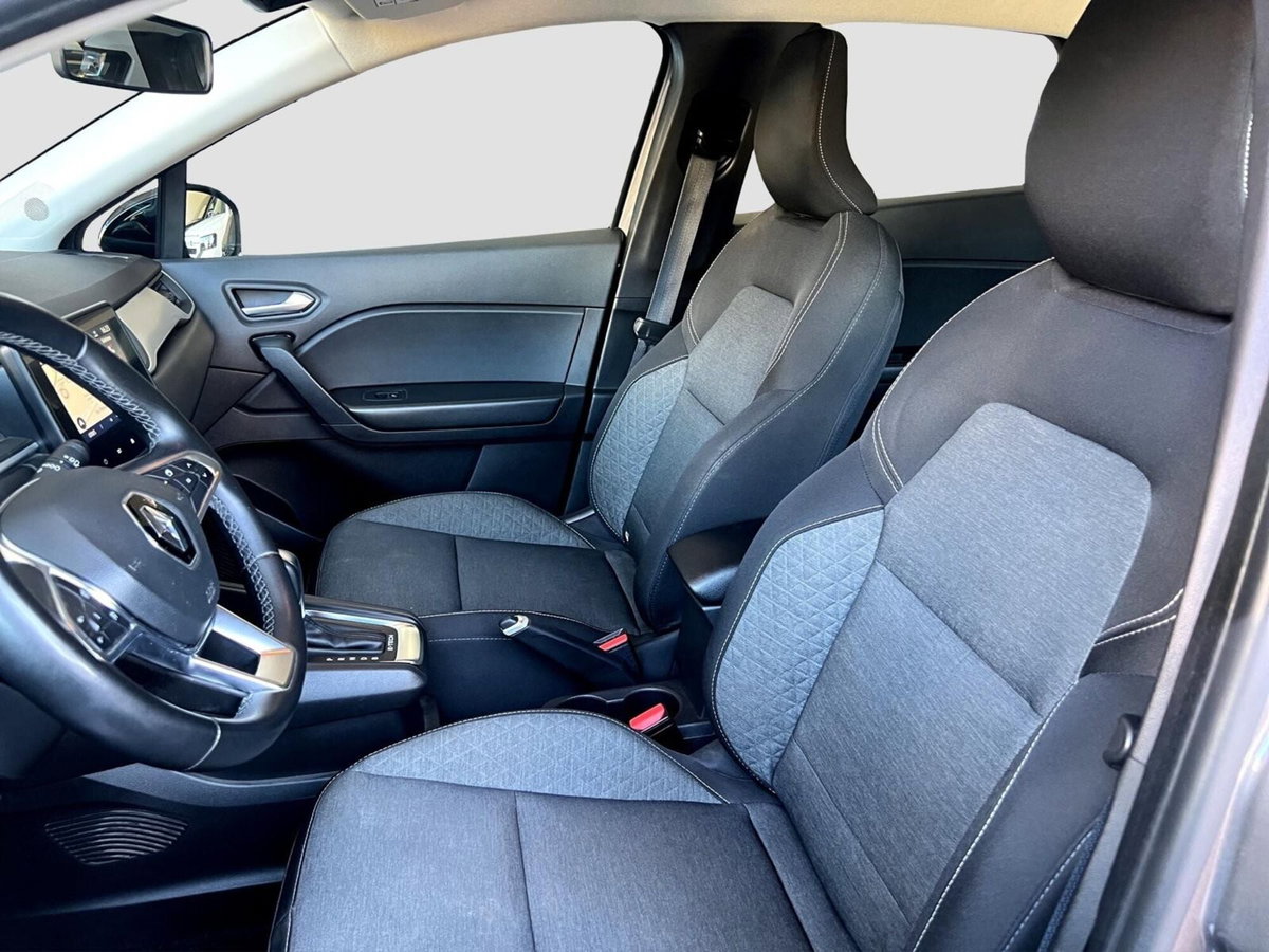Renault Captur Full Hybrid E-Tech 145 CV Equilibre (10)