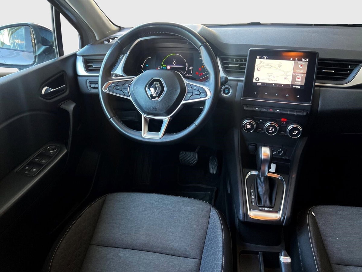 Renault Captur Full Hybrid E-Tech 145 CV Equilibre (13)