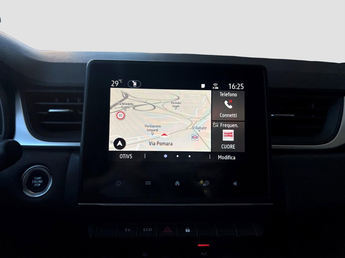 Renault Captur Full Hybrid E-Tech 145 CV Equilibre (14)
