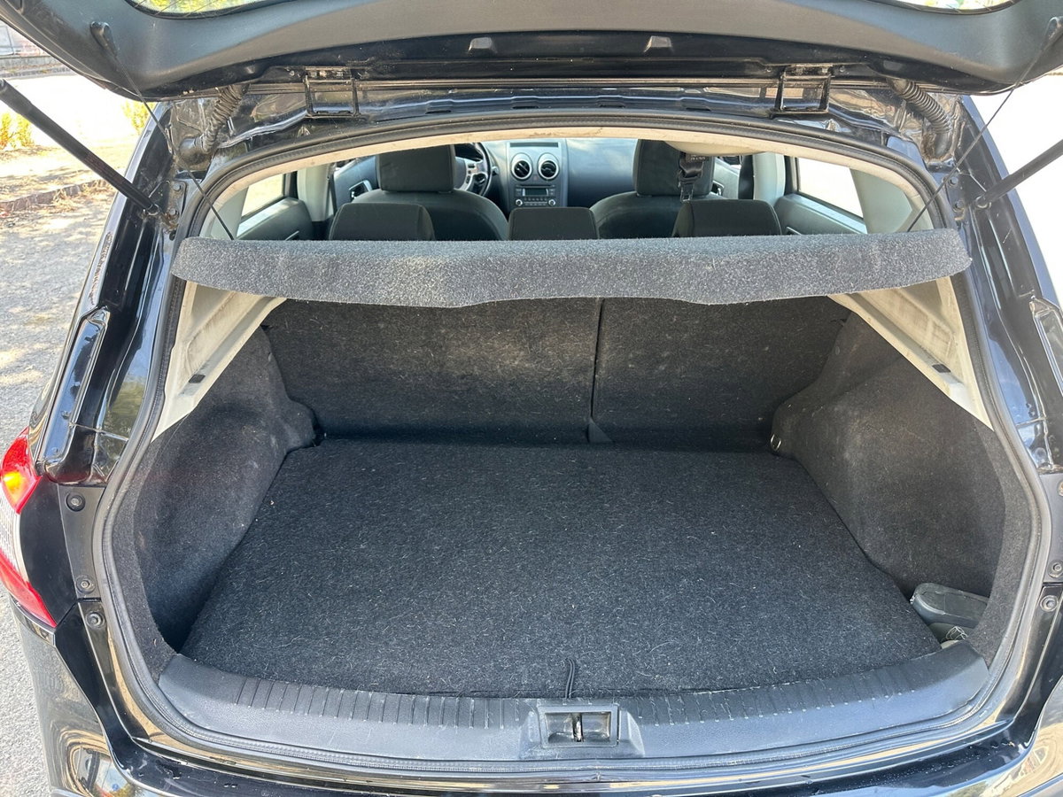 Nissan Qashqai 1.6 16V Tekna (13)