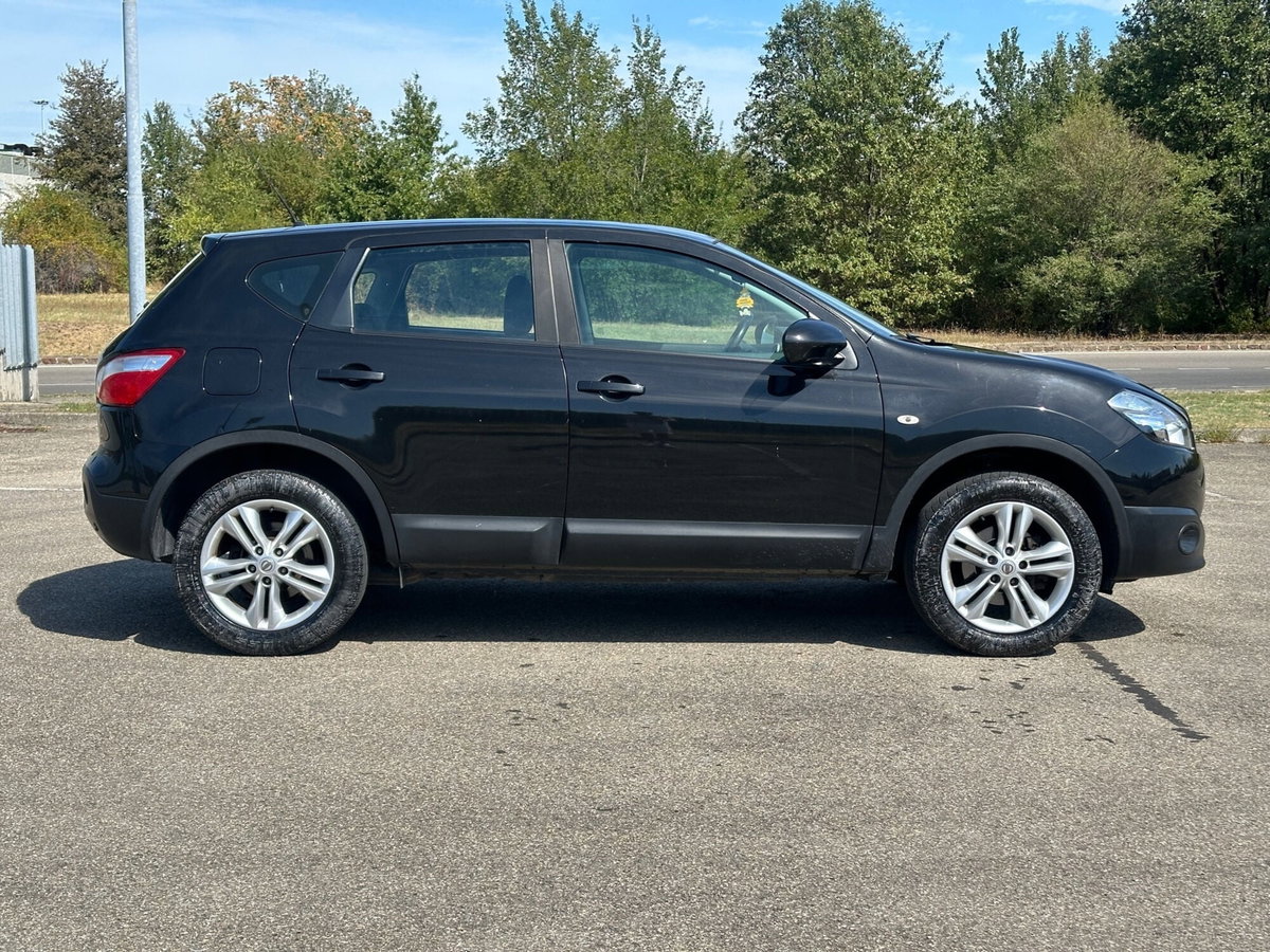 Nissan Qashqai 1.6 16V Tekna (4)