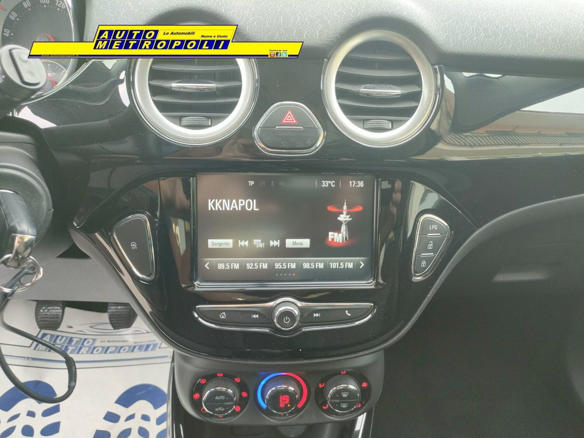 Opel Adam 1.4 87 CV GPL Tech Glam (11)