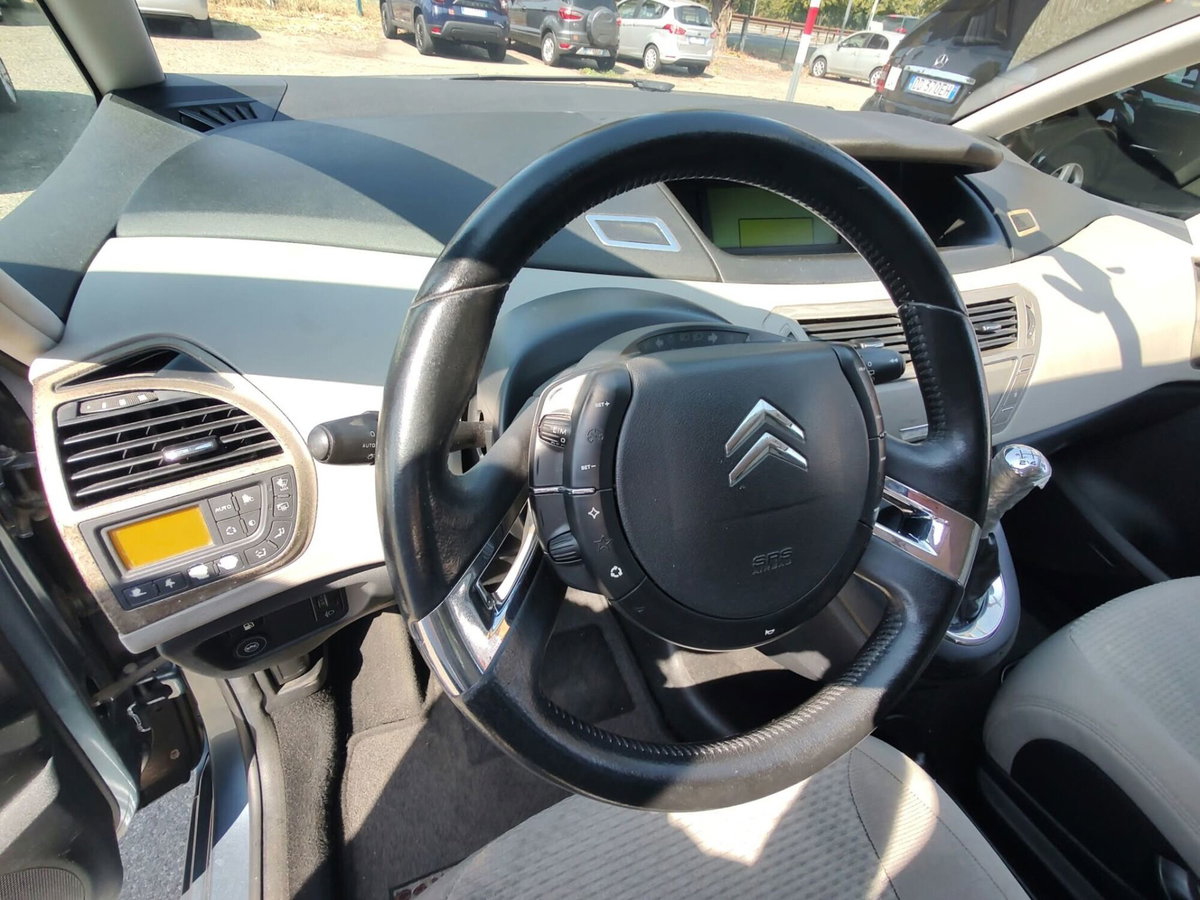 Citroen C4 Gran Picasso 1.6 VTi 120 Classique (11)