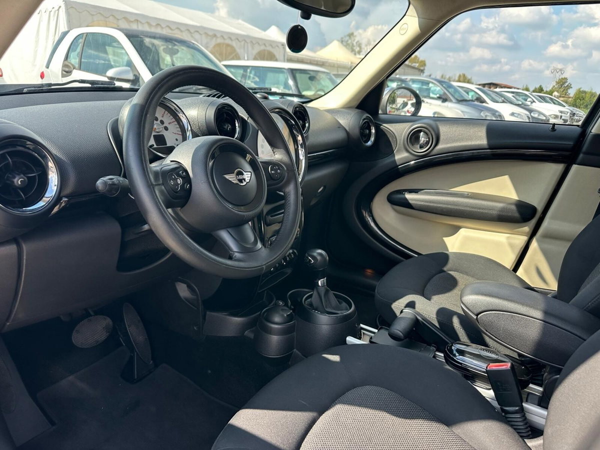MINI Mini Countryman 2.0 Cooper D Countryman Automatica (11)
