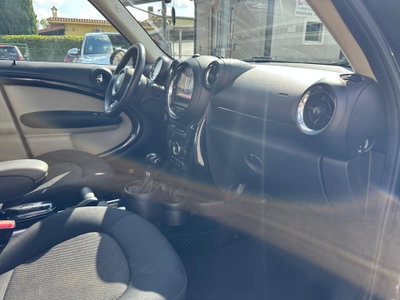 MINI Mini Countryman 2.0 Cooper D Countryman Automatica (15)