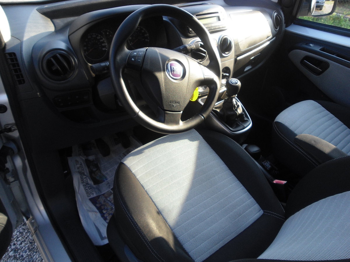 Fiat Qubo 1.3 MJT 75 CV Trekking (15)