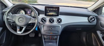 Mercedes-Benz GLA SUV 200 d Sport (10)