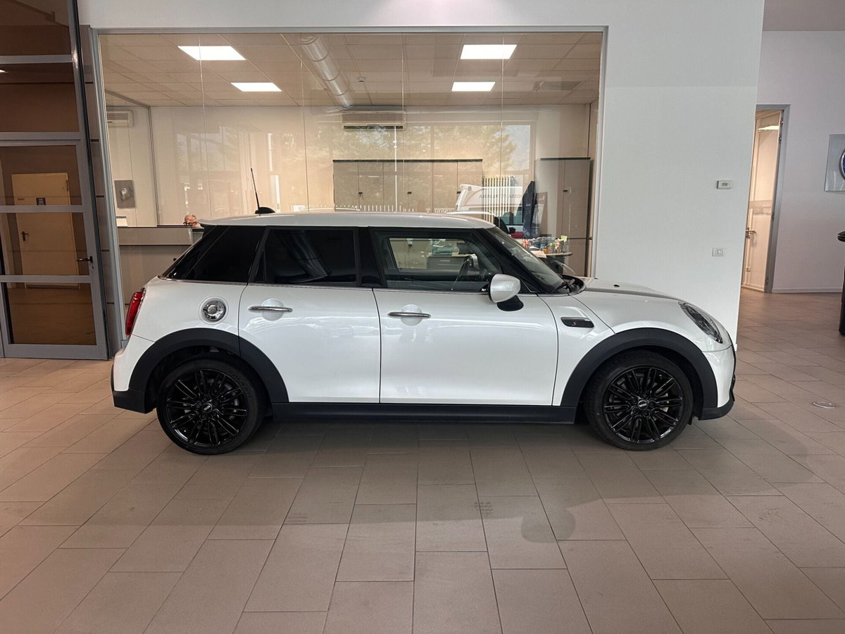 MINI Mini 2.0 Cooper S Resolute 5 porte (2)