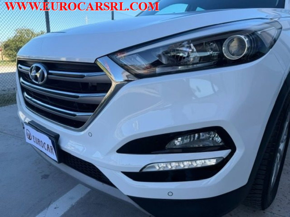 Hyundai Tucson 1.7 CRDi XPossible (4)