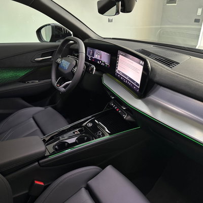 Audi Q3 Sportback 40 2.0 tdi Identity Black quattro 193cv s-tronic (13)