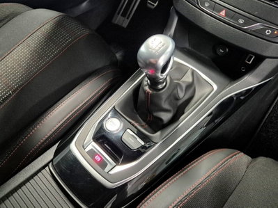 Peugeot 308 BlueHDi 120 S&S EAT6 GT Line (13)