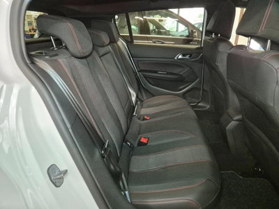Peugeot 308 BlueHDi 120 S&S EAT6 GT Line (7)