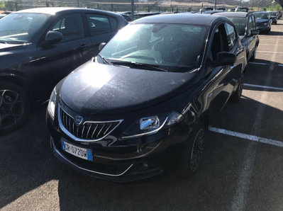 Lancia Ypsilon 1.0 FireFly 5 porte S&S Hybrid Gold Plus usata