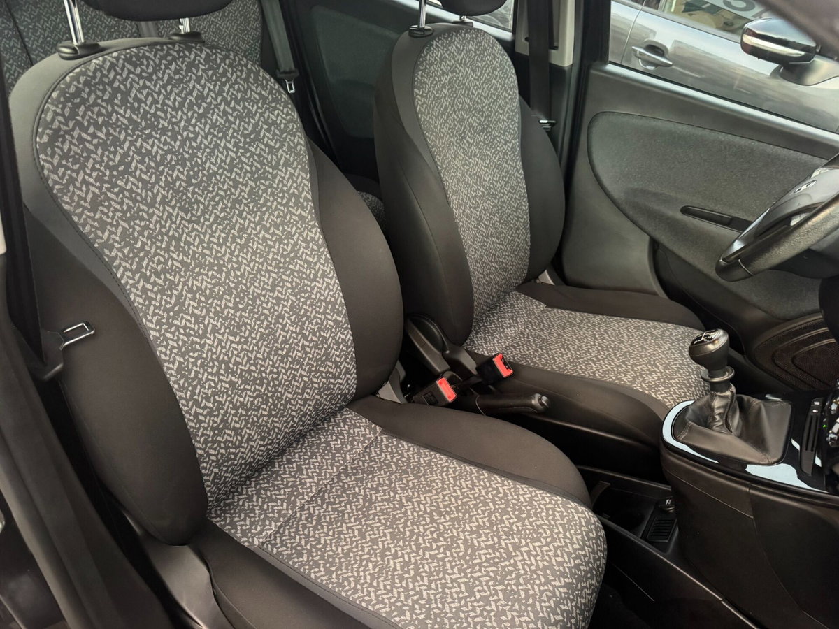 Lancia Ypsilon 1.2 69 CV 5 porte GPL Ecochic Gold (16)