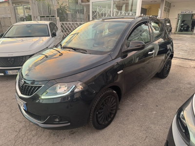 Lancia Ypsilon 1.2 69 CV 5 porte GPL Ecochic Gold (3)
