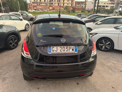 Lancia Ypsilon 1.2 69 CV 5 porte GPL Ecochic Gold (5)