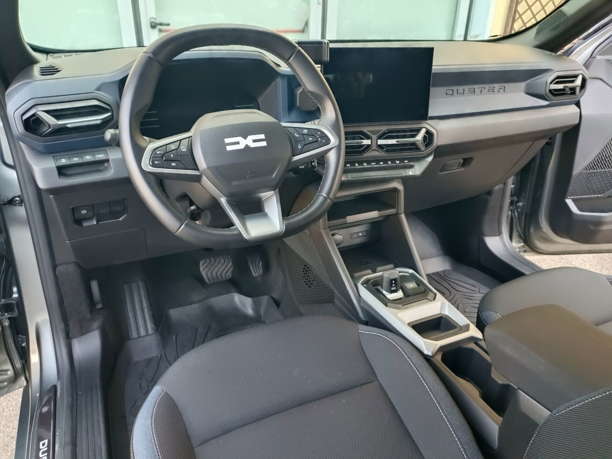 Dacia Duster 1.6 hybrid Journey 140cv (13)