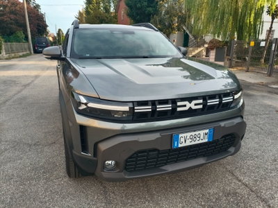 Dacia Duster 1.6 hybrid Journey 140cv (2)