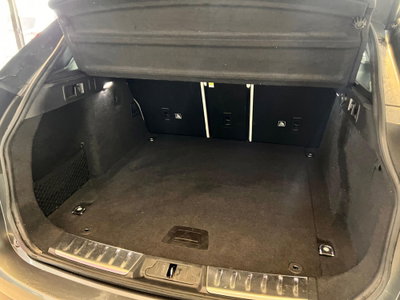 Jaguar F-Pace 2.0 D 180 CV AWD Portfolio (18)