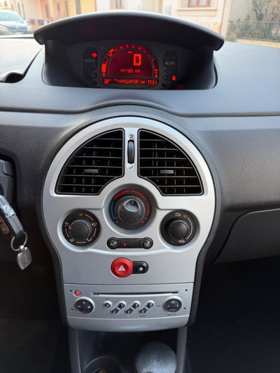 Renault Modus 1.2 16V Dynamique (13)