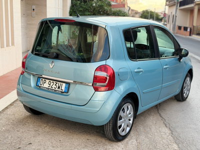 Renault Modus 1.2 16V Dynamique (3)