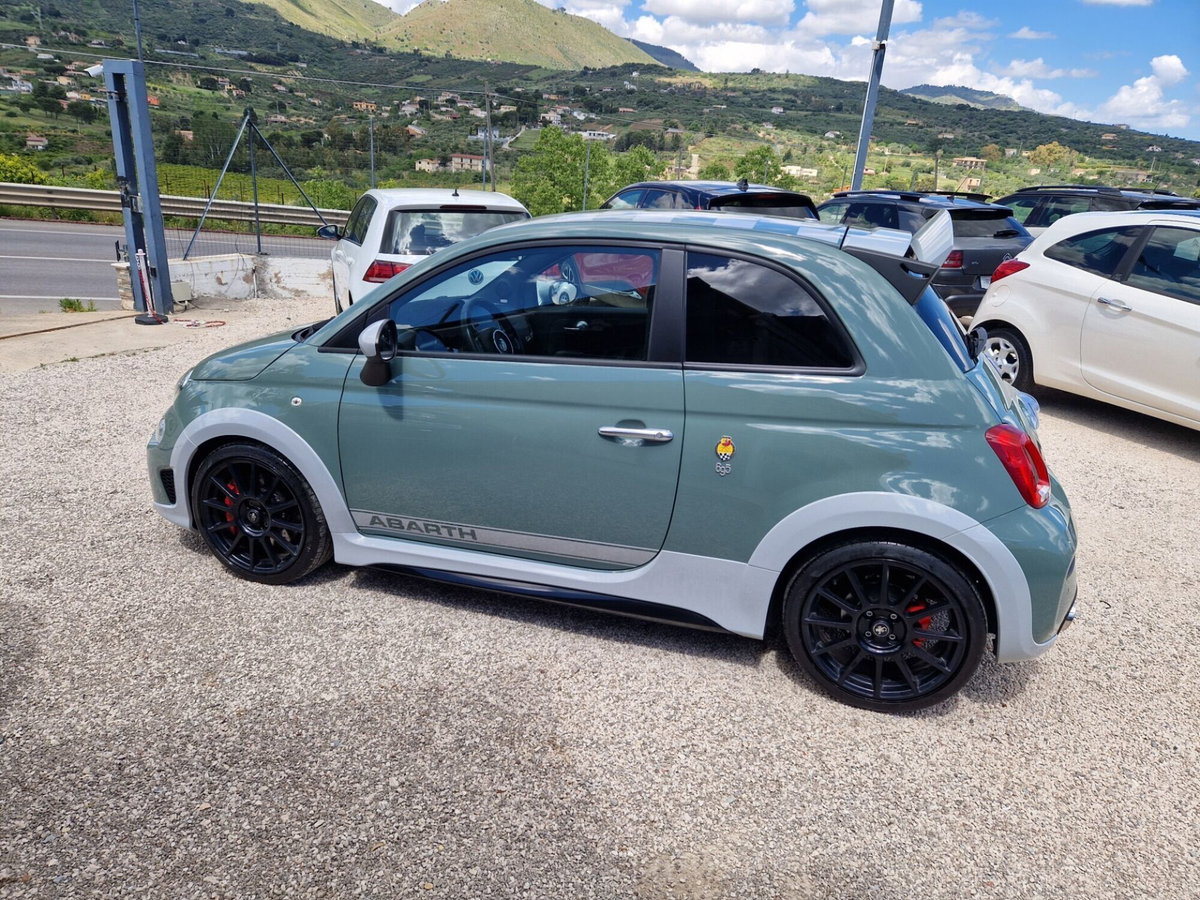 Abarth 695 695 1.4 Turbo T-Jet 180 CV 70° (8)