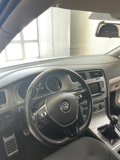 Volkswagen Golf 1.6 TDI 5p. Comfortline BlueMotion Technology (10)