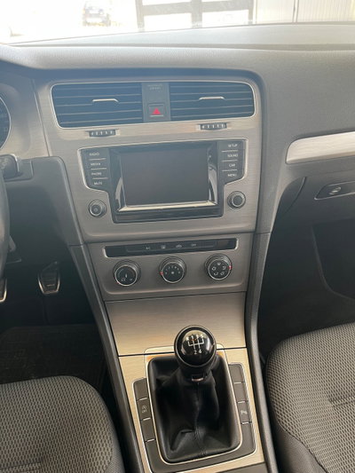 Volkswagen Golf 1.6 TDI 5p. Comfortline BlueMotion Technology (16)