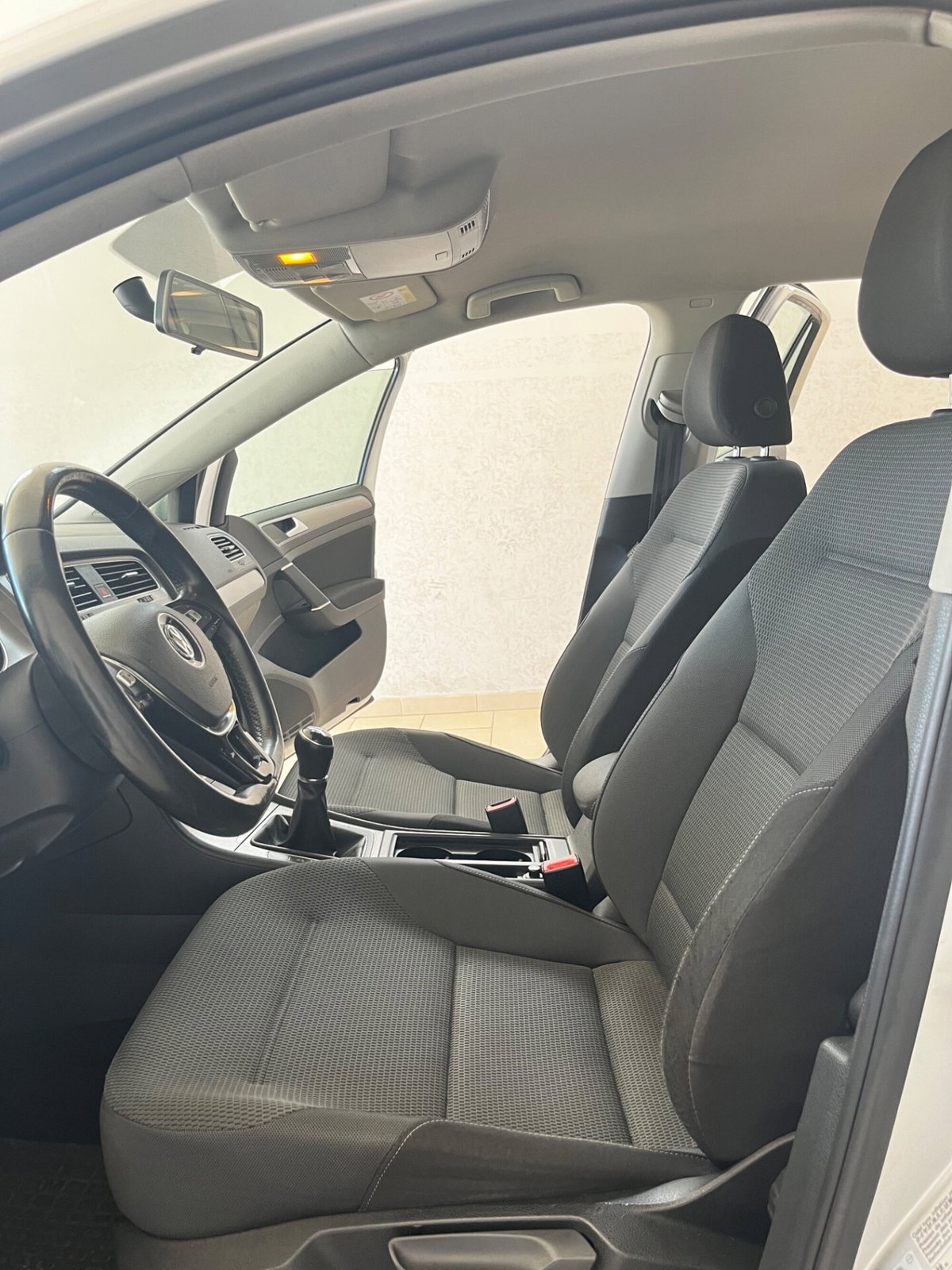 Volkswagen Golf 1.6 TDI 5p. Comfortline BlueMotion Technology (7)