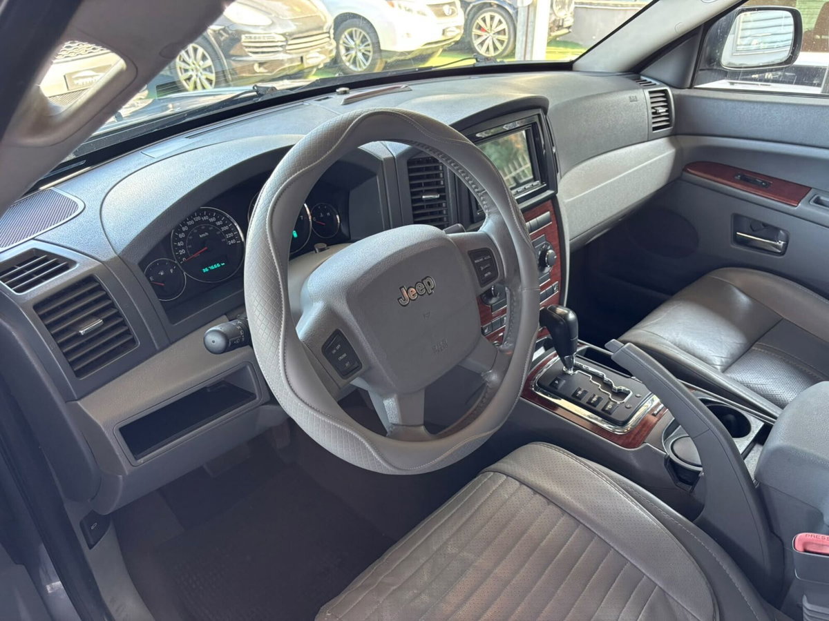 Jeep Grand Cherokee 3.0 V6 CRD Overland (10)