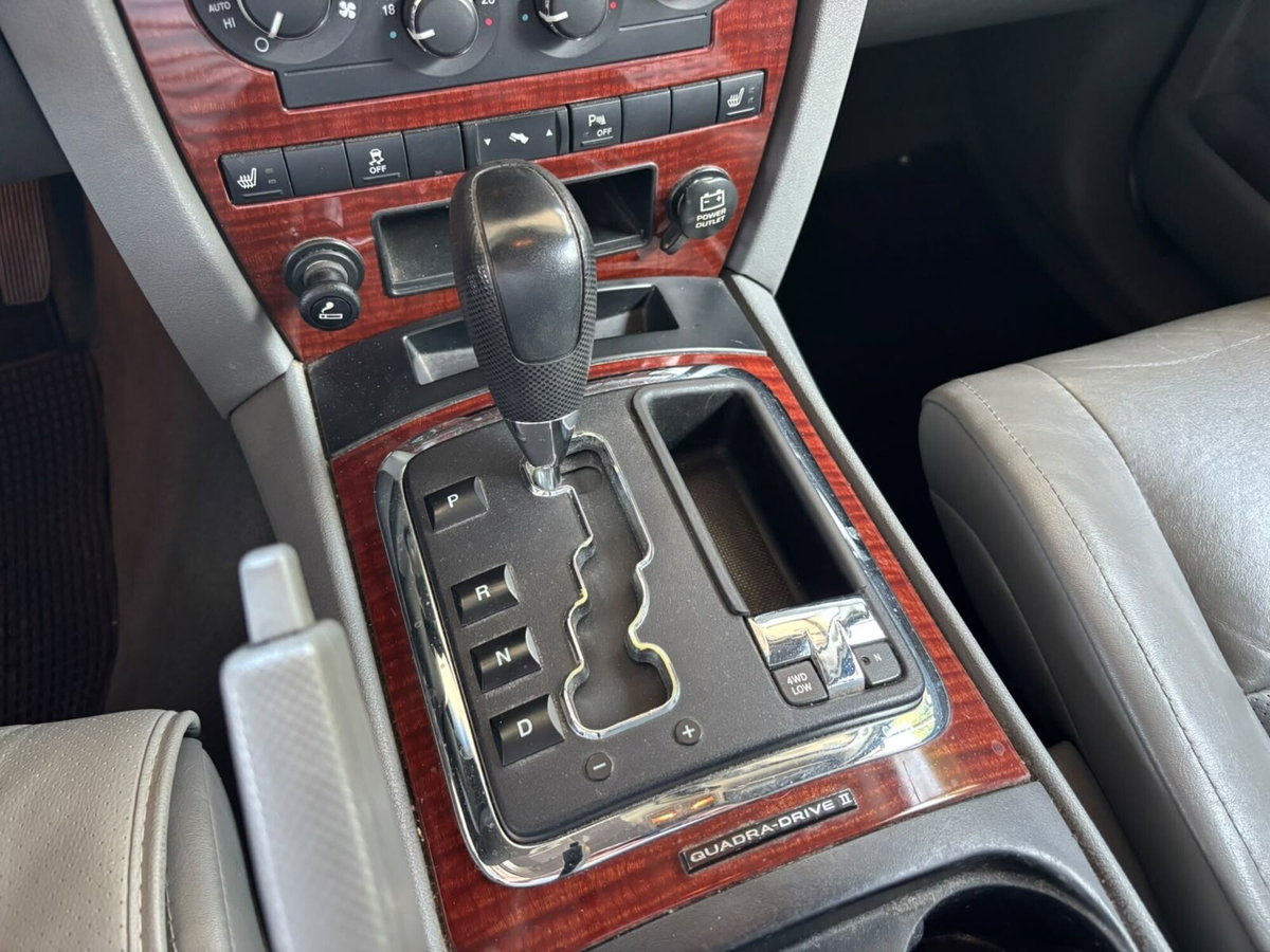 Jeep Grand Cherokee 3.0 V6 CRD Overland (15)