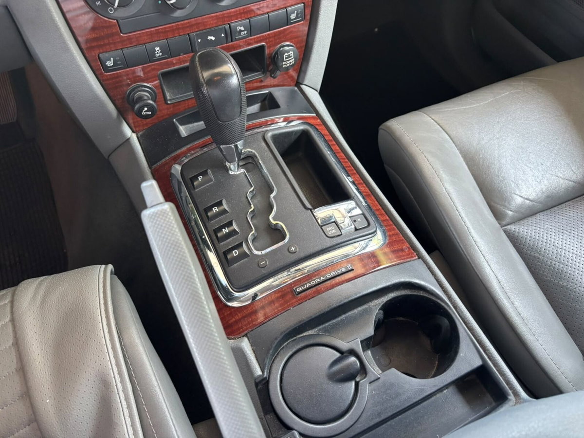 Jeep Grand Cherokee 3.0 V6 CRD Overland (16)