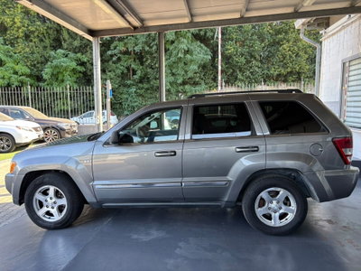 Jeep Grand Cherokee 3.0 V6 CRD Overland (4)