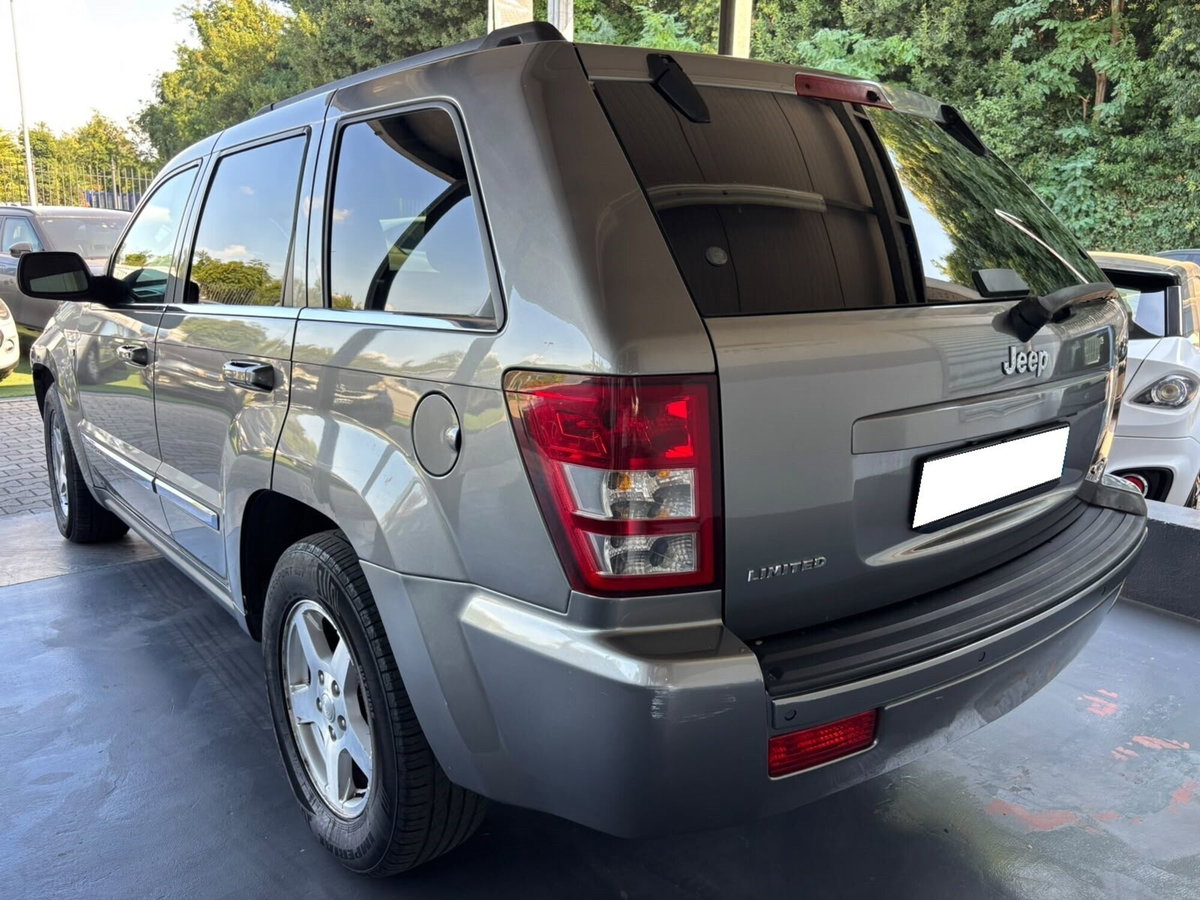 Jeep Grand Cherokee 3.0 V6 CRD Overland (5)