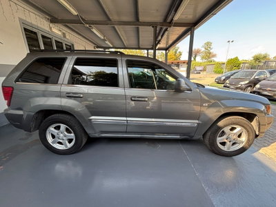 Jeep Grand Cherokee 3.0 V6 CRD Overland (8)