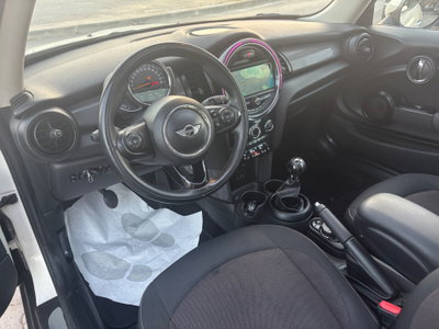 MINI Mini Paceman 1.6 Cooper D Paceman (17)