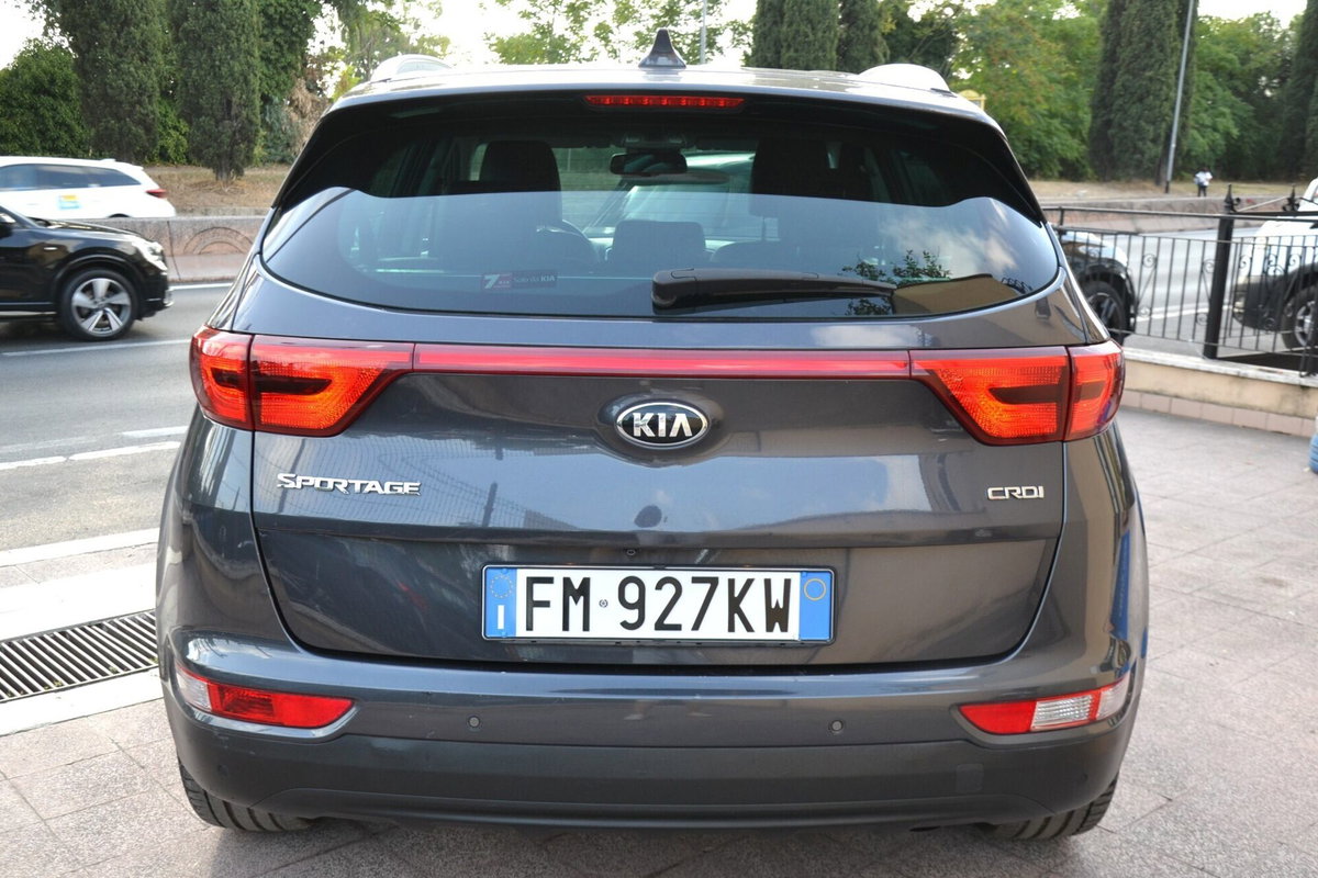 Kia Sportage 1.7 CRDI 2WD Business Class (15)