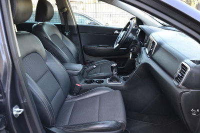 Kia Sportage 1.7 CRDI 2WD Business Class (18)