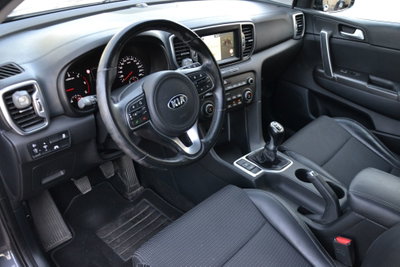 Kia Sportage 1.7 CRDI 2WD Business Class (6)